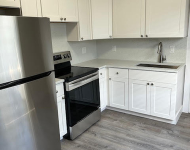 514 S K Street - Photo Thumbnail 8