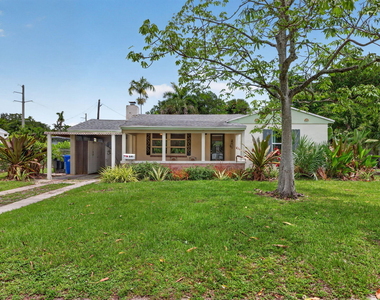 841 Sw 18th Court - Photo Thumbnail 12