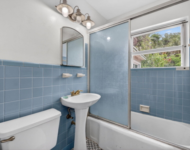 841 Sw 18th Court - Photo Thumbnail 32