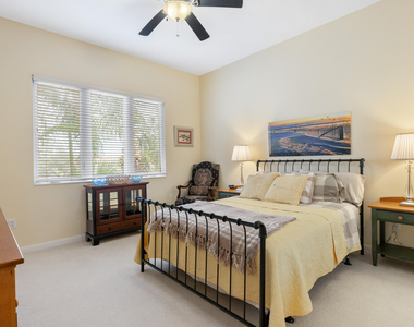 33 Harbour Isle Drive W - Photo Thumbnail 11
