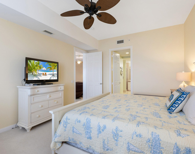 33 Harbour Isle Drive W - Photo Thumbnail 13