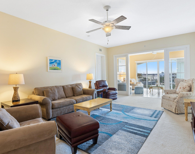 33 Harbour Isle Drive W - Photo Thumbnail 9