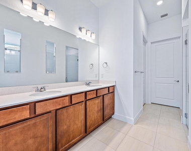 9775 Sw Meridian Way - Photo Thumbnail 15
