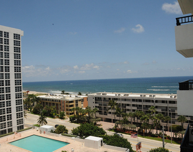 525 N Ocean Boulevard - Photo Thumbnail 14