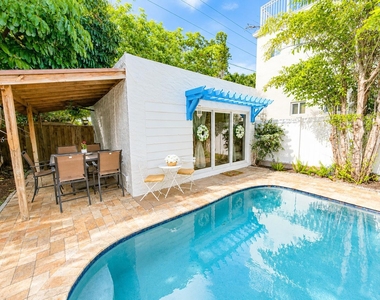 1415 Ne 4th Place - Photo Thumbnail 52