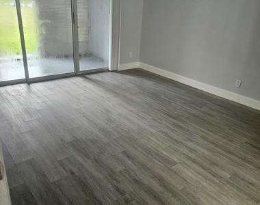 7355 Woodmont Terrace - Photo Thumbnail 31