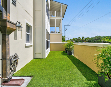 3940 N Flagler Drive - Photo Thumbnail 19