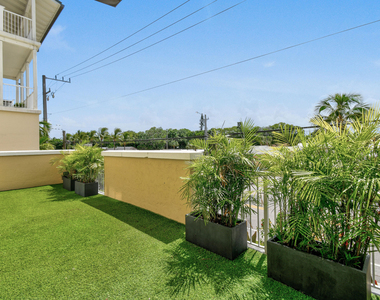3940 N Flagler Drive - Photo Thumbnail 20