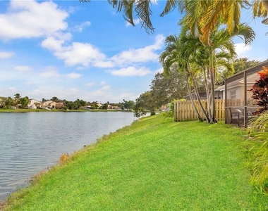 9812 Nw 9th Court - Photo Thumbnail 23