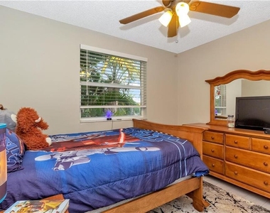 9812 Nw 9th Court - Photo Thumbnail 22