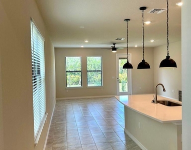 4845 Chantilly Road - Photo Thumbnail 3