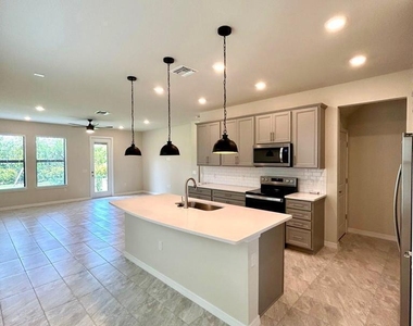 4845 Chantilly Road - Photo Thumbnail 1