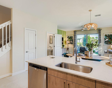 202 Lakeside Landing Drive - Photo Thumbnail 7