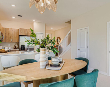 202 Lakeside Landing Drive - Photo Thumbnail 5