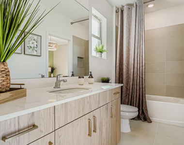 202 Lakeside Landing Drive - Photo Thumbnail 2