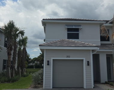 202 Lakeside Landing Drive - Photo Thumbnail 32