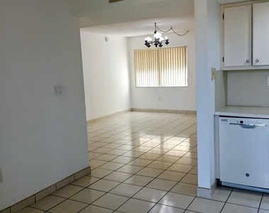 8015 Sw 107th Avenue Sw - Photo Thumbnail 35