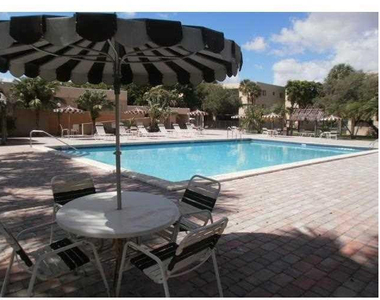 8015 Sw 107th Avenue Sw - Photo Thumbnail 6