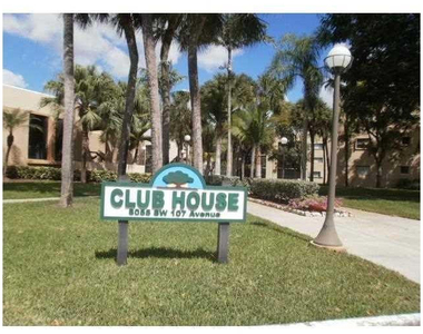 8015 Sw 107th Avenue Sw - Photo Thumbnail 4