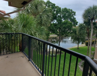 9033 Wiles Road - Photo Thumbnail 20