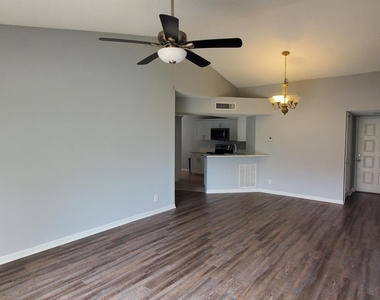 9033 Wiles Road - Photo Thumbnail 4