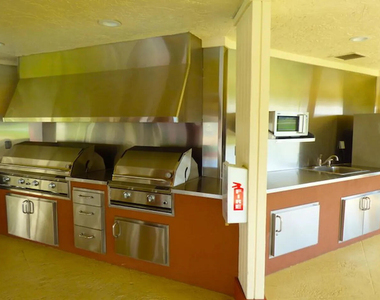 8960 S Hollybrook - Photo Thumbnail 19