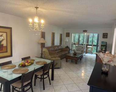 8960 S Hollybrook - Photo Thumbnail 4