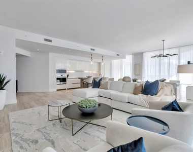 525 N Fort Lauderdale Beach Boulevard - Photo Thumbnail 9