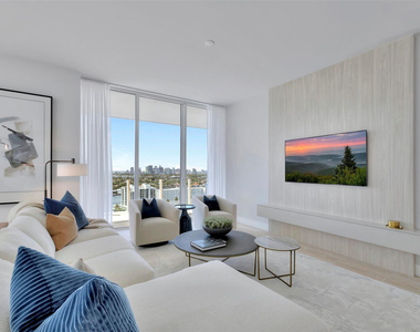 525 N Fort Lauderdale Beach Boulevard - Photo Thumbnail 15