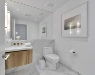 525 N Fort Lauderdale Beach Boulevard - Photo Thumbnail 30
