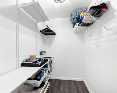 244 Biscayne Boulevard - Photo Thumbnail 22