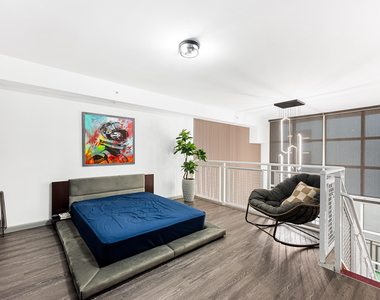 244 Biscayne Boulevard - Photo Thumbnail 16