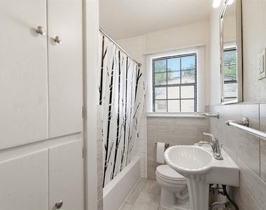 751 Iowa Street - Photo Thumbnail 11