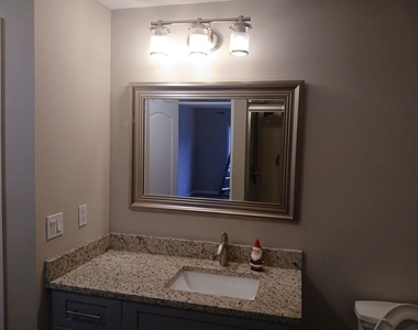 709 Se Alamanda Way - Photo Thumbnail 14
