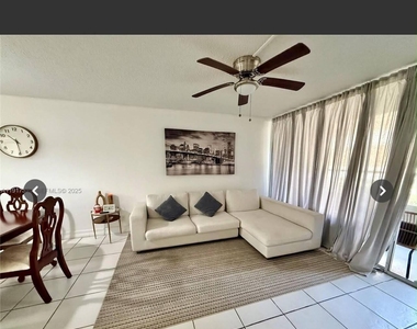 8246 Nw 24th Street - Photo Thumbnail 1