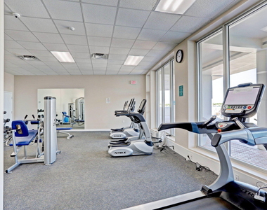 136 Lakeshore Drive - Photo Thumbnail 40