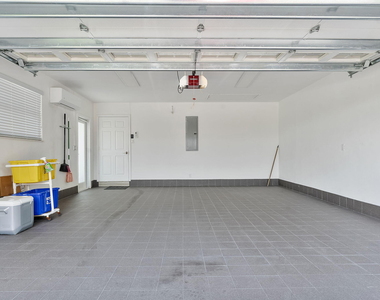 831 Dover Street - Photo Thumbnail 28