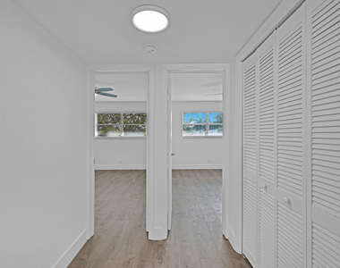 4051 Ne 13th Avenue - Photo Thumbnail 16
