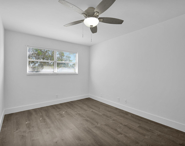 4051 Ne 13th Avenue - Photo Thumbnail 19