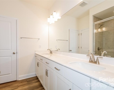 342 S Freeland Place - Photo Thumbnail 10