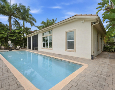851 Edgebrook Lane - Photo Thumbnail 36