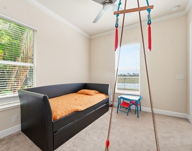 851 Edgebrook Lane - Photo Thumbnail 28