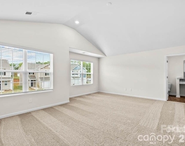 1305 Nia Road - Photo Thumbnail 11