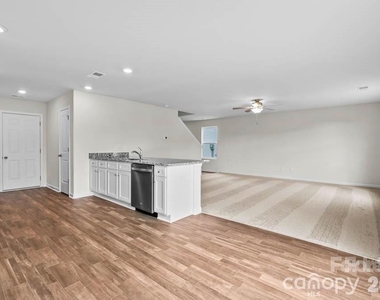 1305 Nia Road - Photo Thumbnail 6
