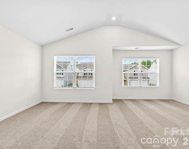 1305 Nia Road - Photo Thumbnail 10