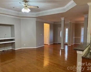 15640 Sullivan Ridge Drive - Photo Thumbnail 1