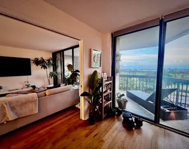 2425 Presidential Way - Photo Thumbnail 21