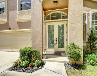 2418 Westmont Drive - Photo Thumbnail 2