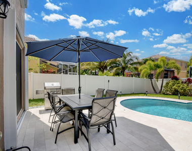 2418 Westmont Drive - Photo Thumbnail 30