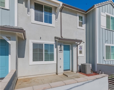 4096 E Peony Paseo - Photo Thumbnail 1